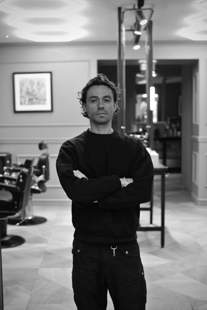 Pierre-Alban artisan coiffeur barbier Paris La Clé du Barbier
