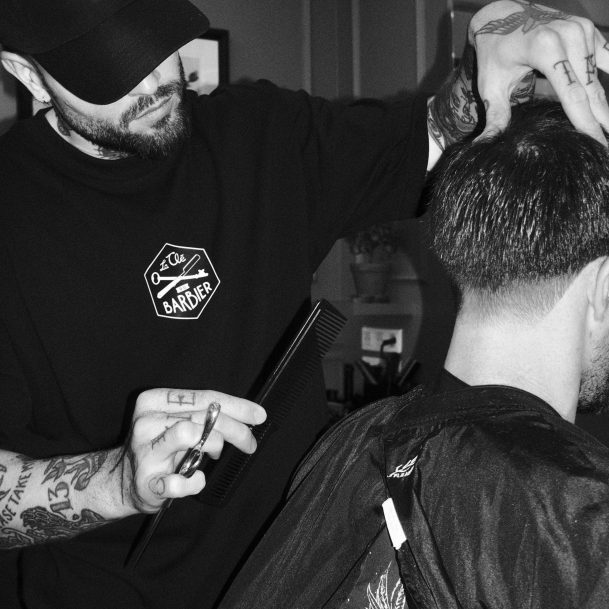 Coupe homme par artisan barbier Paris