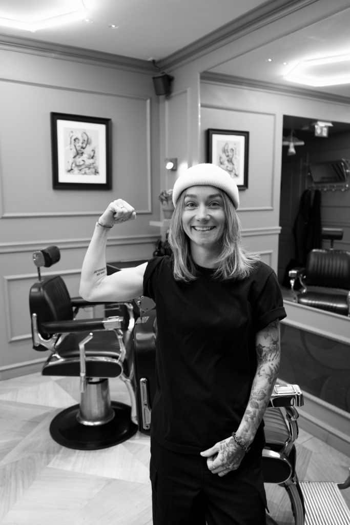 Noémie artisan coiffeur barbier Paris La Clé du Barbier